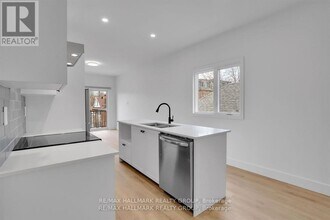 109 Russell Ave in Ottawa, ON - Building Photo - Building Photo