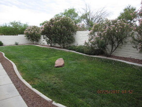 7929 Decker Canyon Dr in Las Vegas, NV - Building Photo - Building Photo