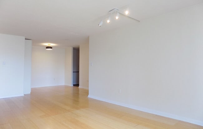 property at 4600 S Four Mile Run Dr