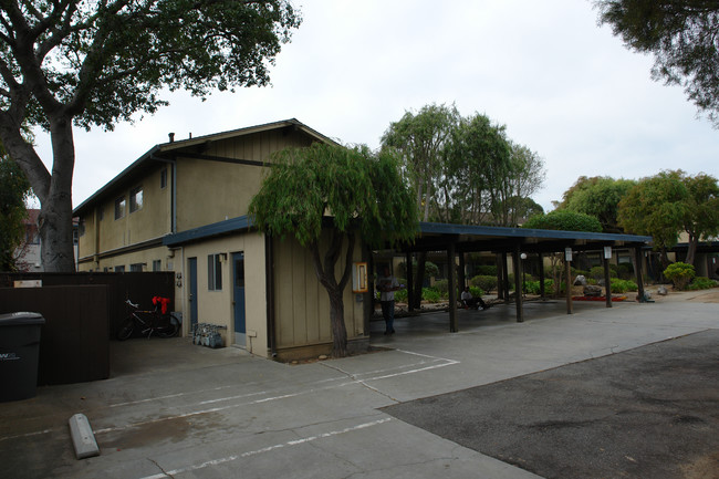 1875 Wharf Rd in Capitola, CA - Building Photo - Building Photo