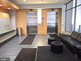 815 Arch St in Philadelphia, PA - Building Photo