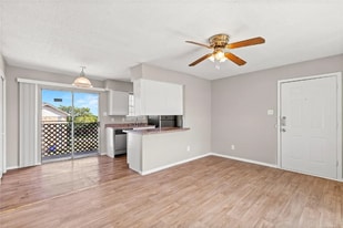 1625 Mary K Ln in White Settlement, TX - Building Photo