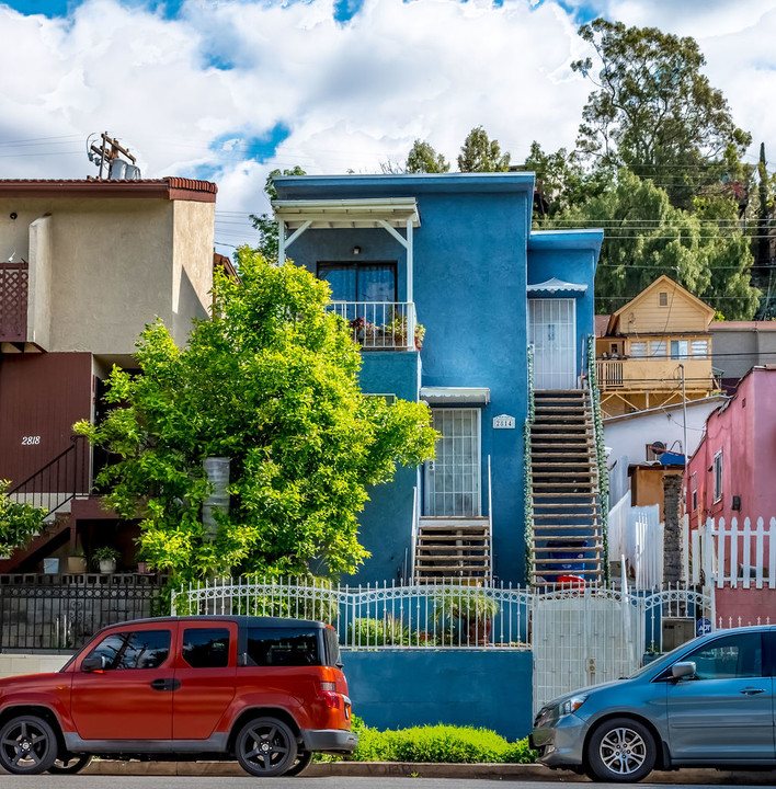 2814 N Eastern Ave in Los Angeles, CA - Building Photo