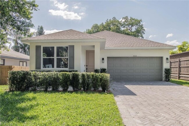 property at 1612 Jessamine Ave