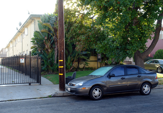 918 N Cedar Ave in Inglewood, CA - Building Photo - Building Photo