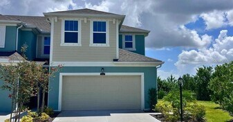 11844 Sky Acrs Ter in Bradenton, FL - Building Photo