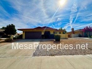 13185 Rolling Ridge Dr in Victorville, CA - Building Photo - Building Photo