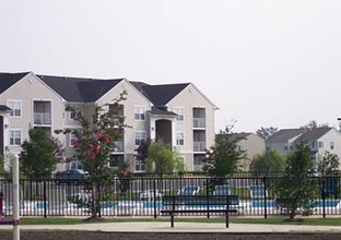 The Aspens Apartments in Bealeton, VA - Building Photo - Building Photo