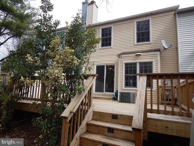 3055 Braxton Wood Ct in Fairfax, VA - Building Photo - Building Photo