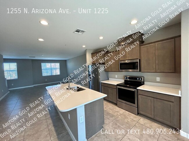 1255 N Arizona Ave in Chandler, AZ - Building Photo - Building Photo