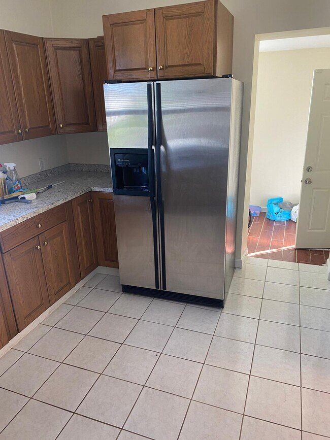 43 Englewood Ave, Unit 42-2L in Chelsea, MA - Building Photo - Building Photo