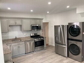 7 Washburn Ter, Unit 1 in Brookline, MA - Building Photo