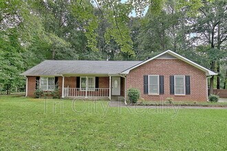 135 Windham Way in Fayetteville, GA - Building Photo - Building Photo
