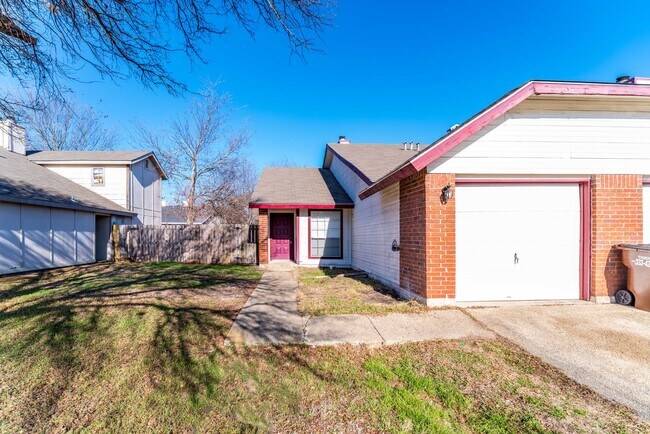 property at 7015-7017 Silver Canyon