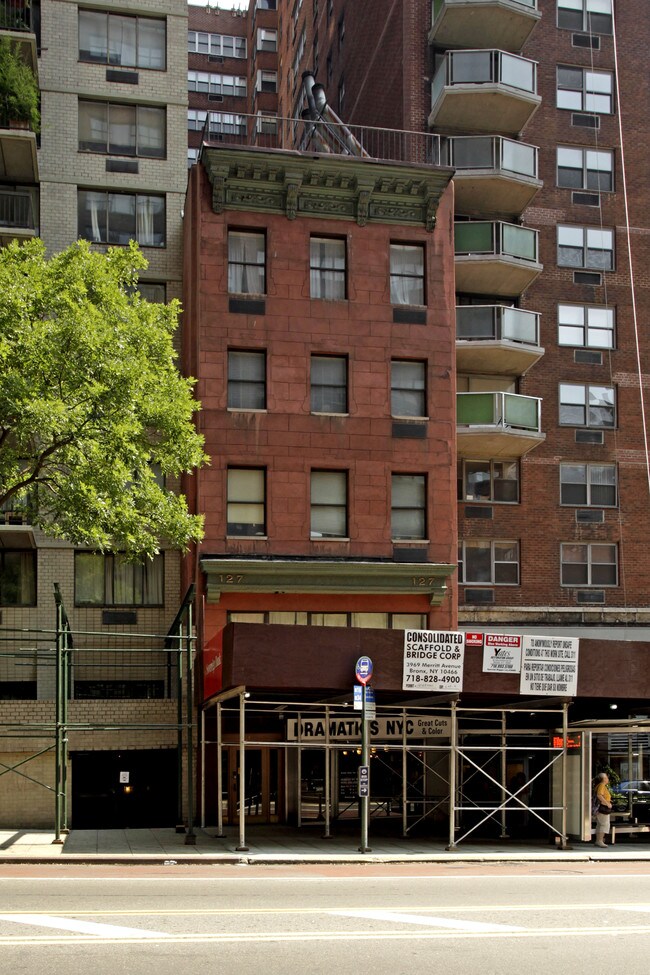 127 E 34th St