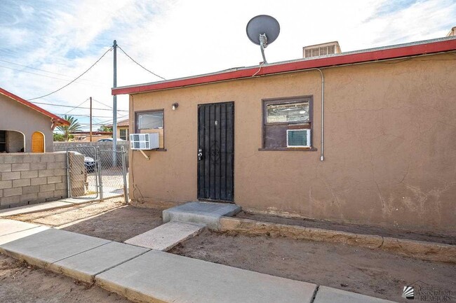 property at 531 S 1st Ave