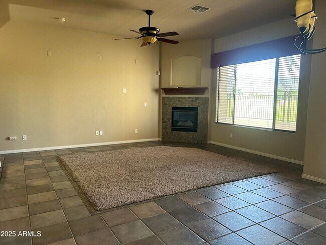 3131 E Legacy Dr in Phoenix, AZ - Building Photo - Building Photo