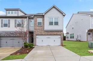 2231 Bedell Dr in Conyers, GA - Building Photo