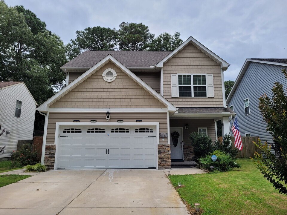 6341 Wailes Ave in Norfolk, VA - Building Photo