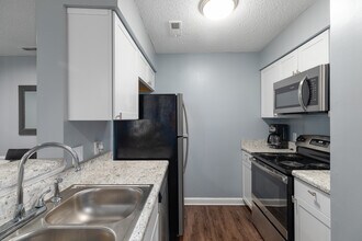 Hunters Chase in Greensboro, NC - Foto de edificio - Interior Photo
