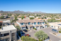 13616 N Hamilton Dr in Fountain Hills, AZ - Foto de edificio - Building Photo