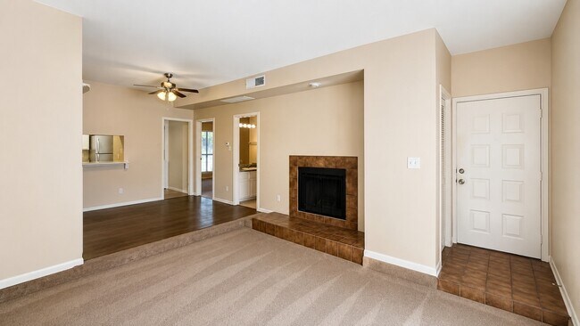 property at 3100 Walnut Bend Ln