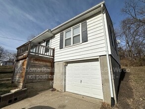 2010 Bunker Ave in Kansas City, KS - Building Photo - Building Photo
