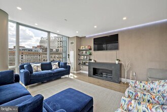 1414 S Penn Square in Philadelphia, PA - Building Photo - Building Photo