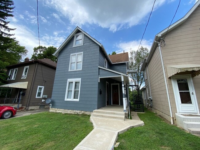 property at 106-108-108 W Tompkins St