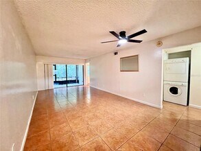 3283 Westridge Blvd, Unit 3283 in Orlando, FL - Building Photo - Building Photo