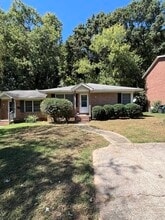 4811 Malibu Dr in Charlotte, NC - Building Photo - Building Photo