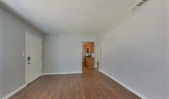 2361 Viola St in Modesto, CA - Building Photo