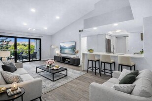 9288 W Atlantic Blvd in Coral Springs, FL - Building Photo