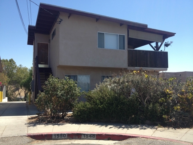 1548 Lucretia Ave in Los Angeles, CA - Building Photo