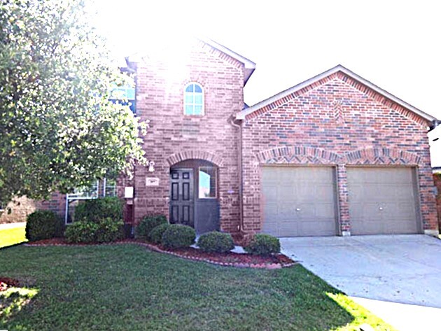 309 Redhead Dr in Little Elm, TX - Building Photo