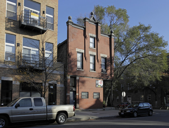 2034 W Webster in Chicago, IL - Building Photo - Building Photo