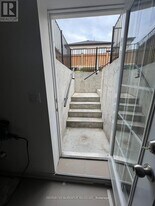 1042 Kingpeak Cres in Pickering, ON - Building Photo