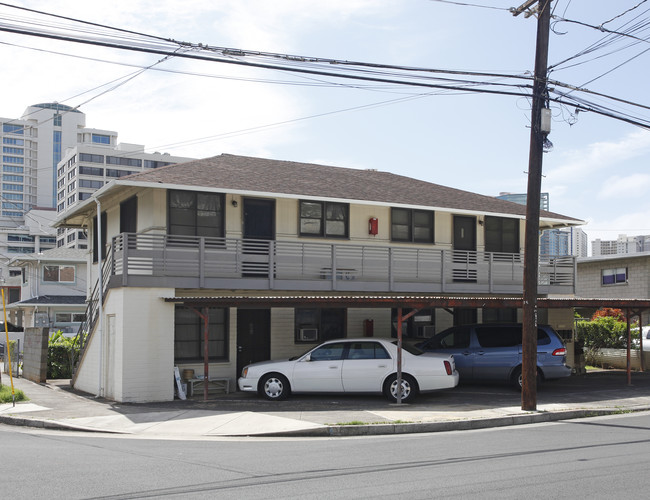 2233 Fern St in Honolulu, HI - Foto de edificio - Building Photo