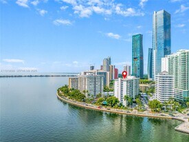 1408 Brickell Bay Dr in Miami, FL - Building Photo