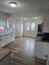 3274 Briggs Blvd NE in Grand Rapids, MI - Foto de edificio - Building Photo