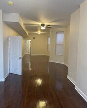 1919 S Christiana Ave in Chicago, IL - Building Photo - Building Photo
