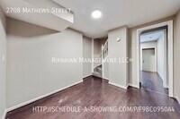 2708 Mathews St photo'