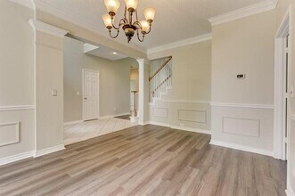 725 Palm Desert Dr in Garland, TX - Building Photo - Building Photo