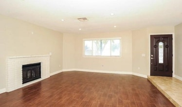 43442 Wendy Way in Lancaster, CA - Building Photo - Building Photo
