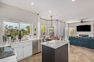 16643 S 15th St in Phoenix, AZ - Building Photo - Building Photo