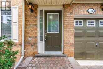 734 Edwards Ave in Milton, ON - Building Photo - Building Photo