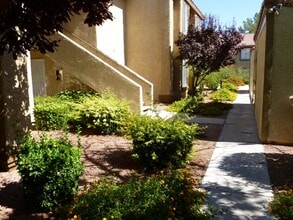 7200 Pirates Cove Rd, Unit 1036 in Las Vegas, NV - Building Photo - Building Photo