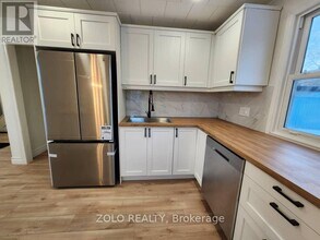 334 Little Ave in Barrie, ON - Building Photo - Building Photo