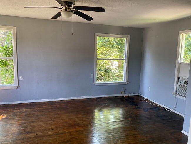 2503 Malcolm St in Shreveport, LA - Building Photo - Building Photo