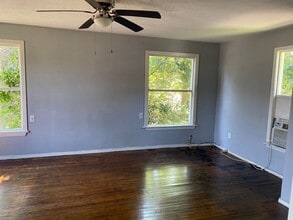 2501 Malcolm St in Shreveport, LA - Building Photo - Building Photo